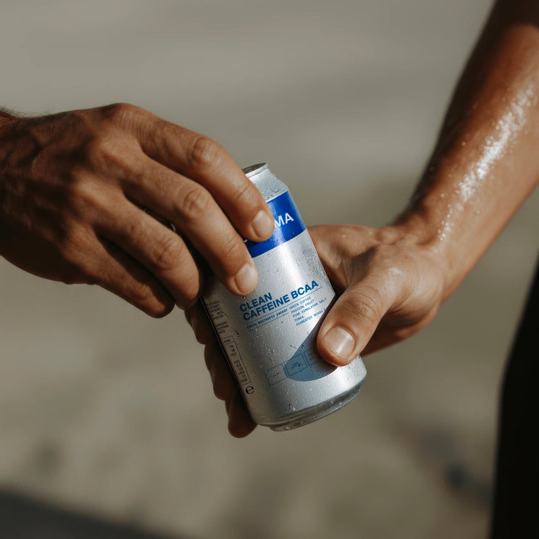 DALUMA_Clean_Caffeine_BCAA_07.webp__PID:24a2d239-0e37-4c44-8ead-890e64e3c699