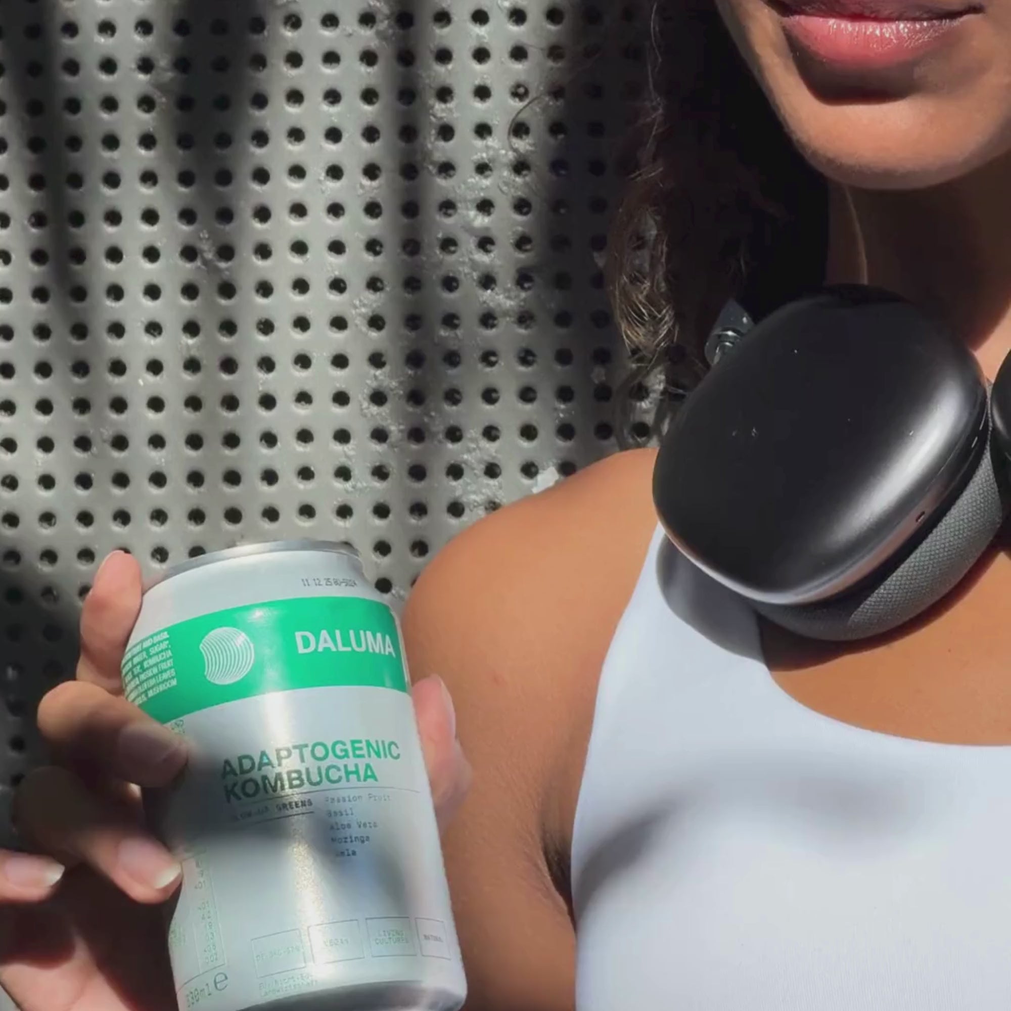 GLOW UP GREENS MARACUJA KOMBUCHA